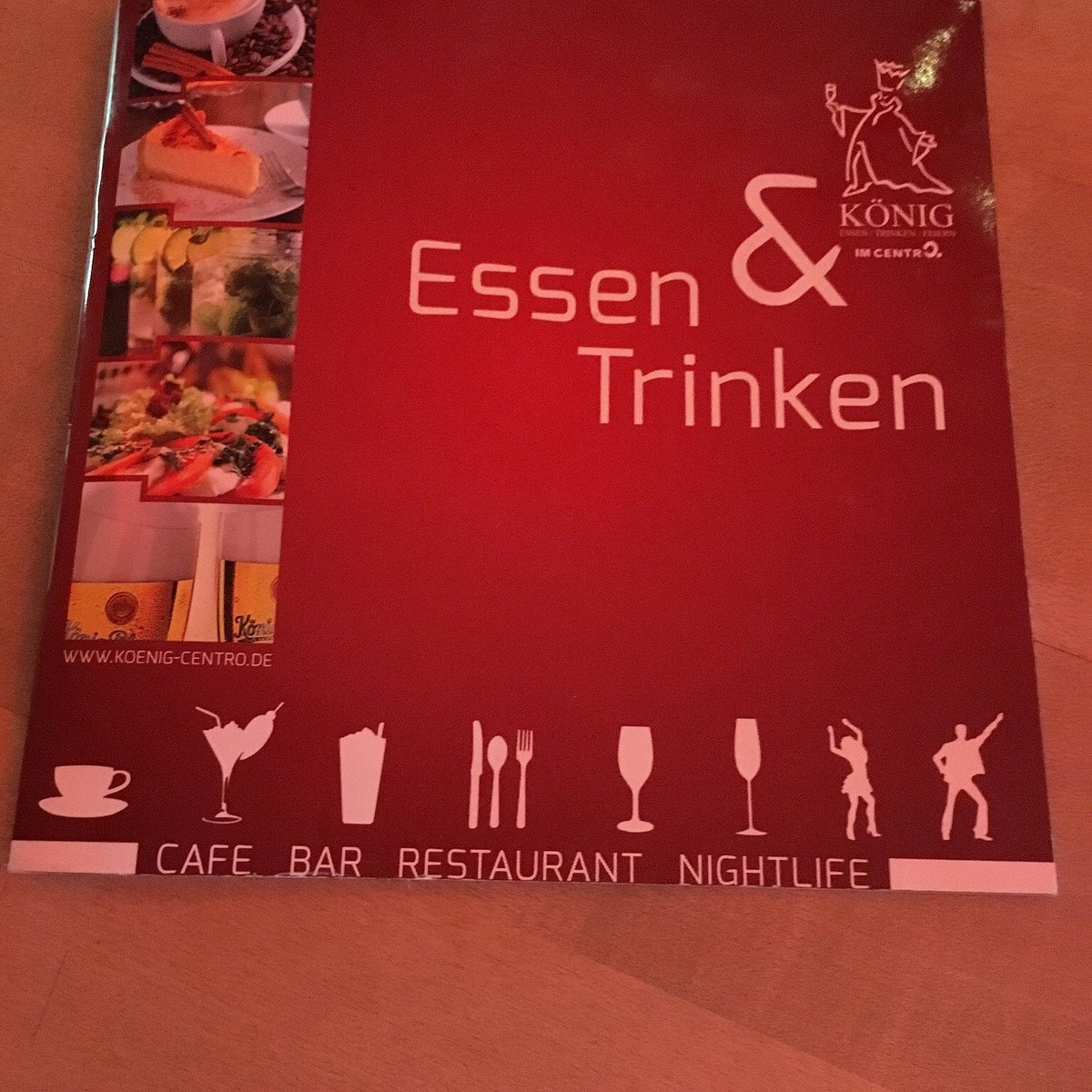 Rote KÖNIG-Speisekarte mit der Aufschrift Essen und Trinken.